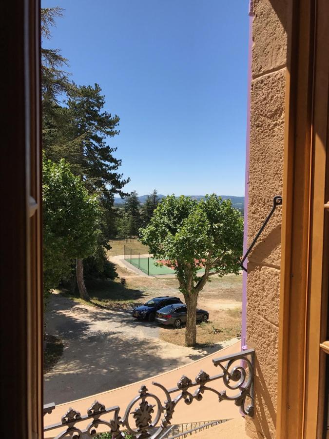 Chateau Ferrassieres Buitenkant foto